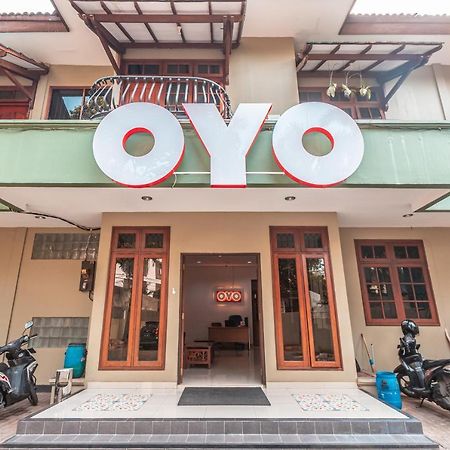Oyo 1990 Kost Kuningan Executive Boading House Setiabudi Jakarta Ngoại thất bức ảnh