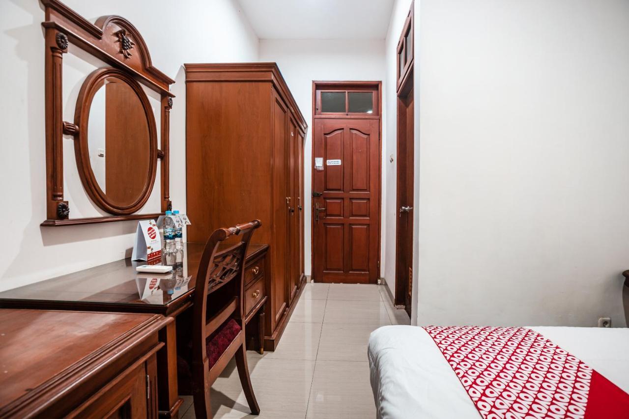 Oyo 1990 Kost Kuningan Executive Boading House Setiabudi Jakarta Ngoại thất bức ảnh