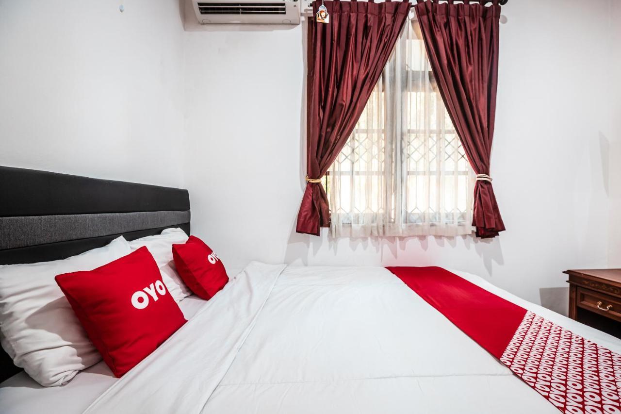 Oyo 1990 Kost Kuningan Executive Boading House Setiabudi Jakarta Ngoại thất bức ảnh