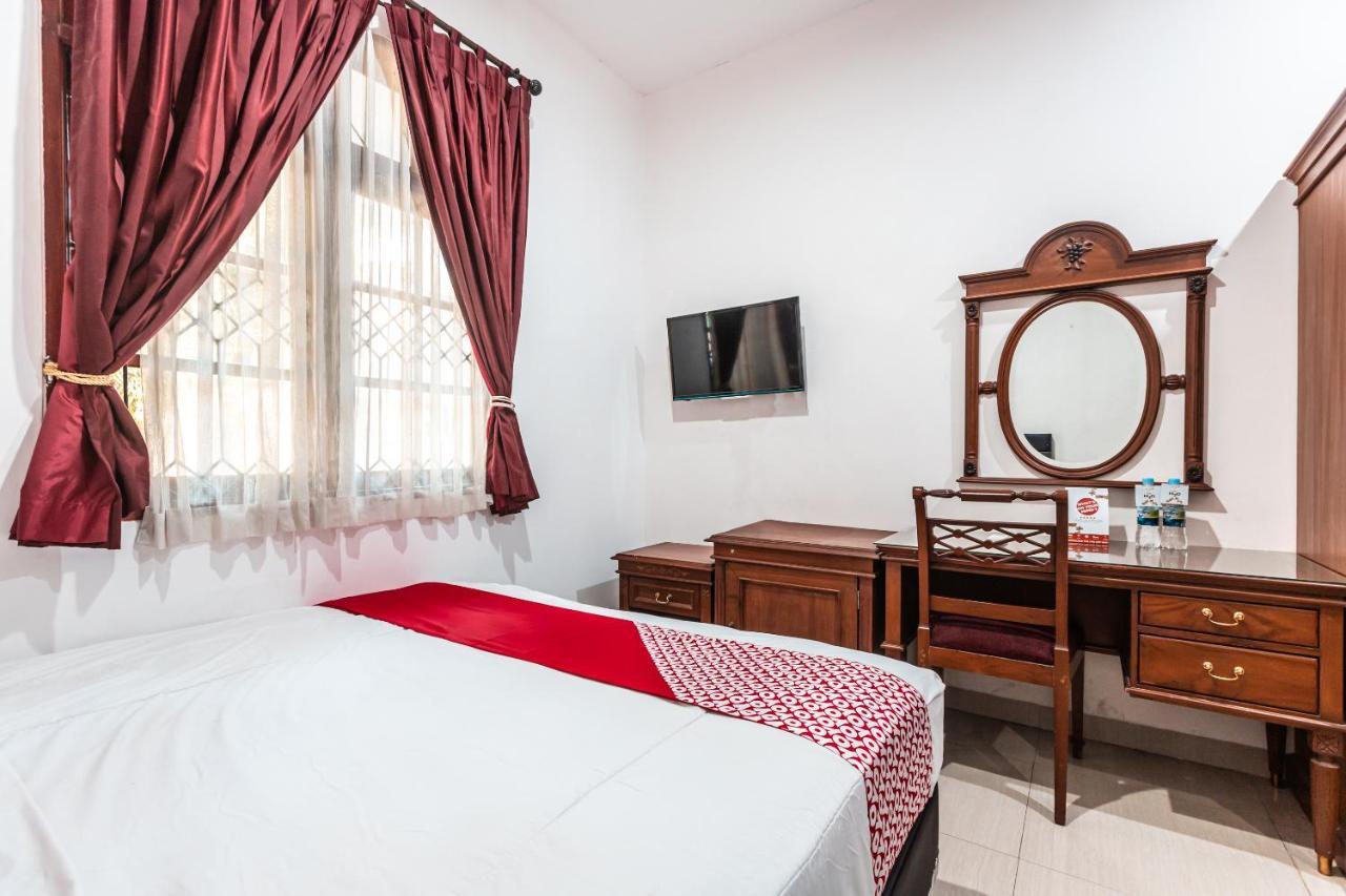 Oyo 1990 Kost Kuningan Executive Boading House Setiabudi Jakarta Ngoại thất bức ảnh
