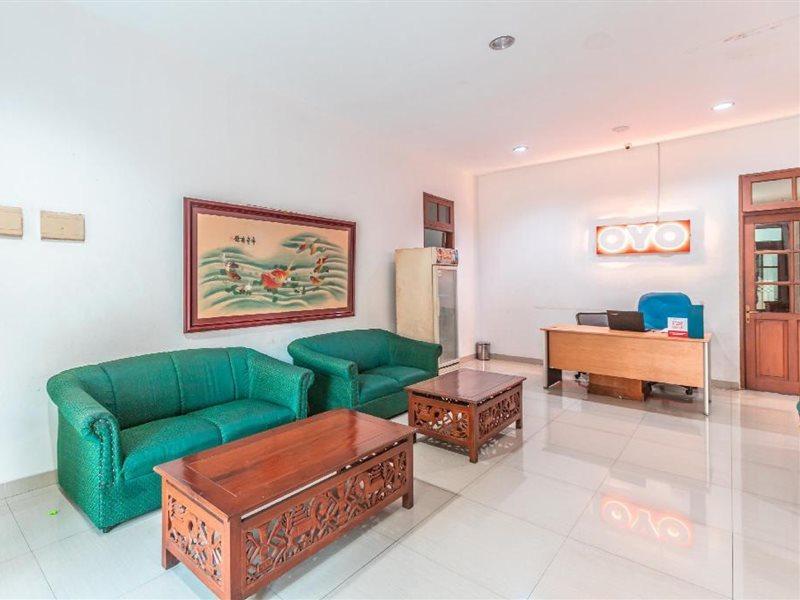 Oyo 1990 Kost Kuningan Executive Boading House Setiabudi Jakarta Ngoại thất bức ảnh