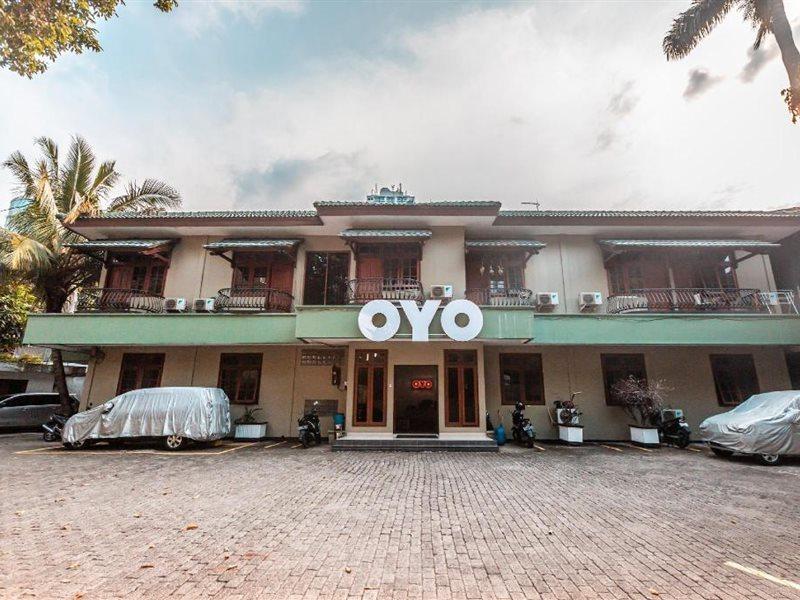 Oyo 1990 Kost Kuningan Executive Boading House Setiabudi Jakarta Ngoại thất bức ảnh